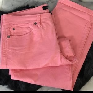 🍃Calvin Klein
Skinny Crop Ankle Jeans